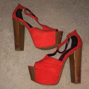 Jessica Simpson T-Strap Platform Heels